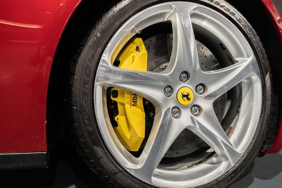 2012 Ferrari FF V12