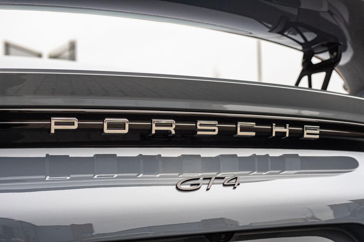 2022 Porsche 718 Cayman GT4 PDK 4.0