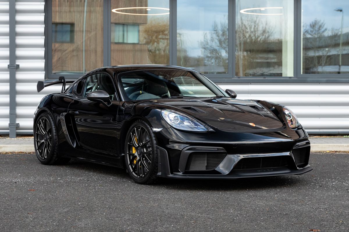 2022 Porsche 718 Cayman GT4 RS 4.0 PDK