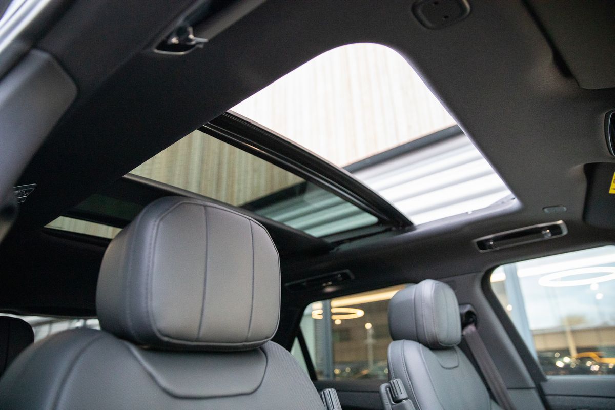 2023 Land Rover Range Rover Sport D300 MHEV Dynamic SE
