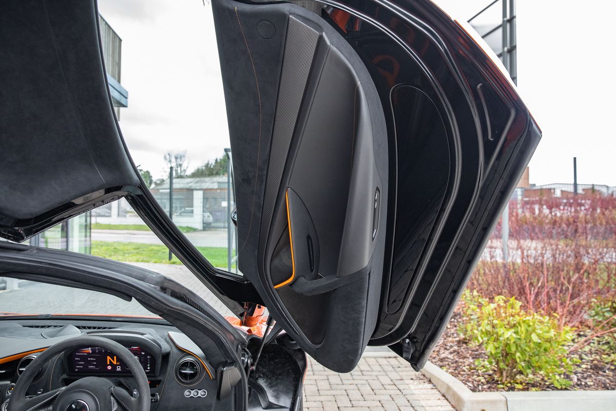 2017 Mclaren 720S 4.0T V8 SSG