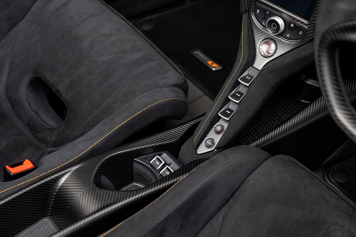 2022 McLaren 765LT Spider