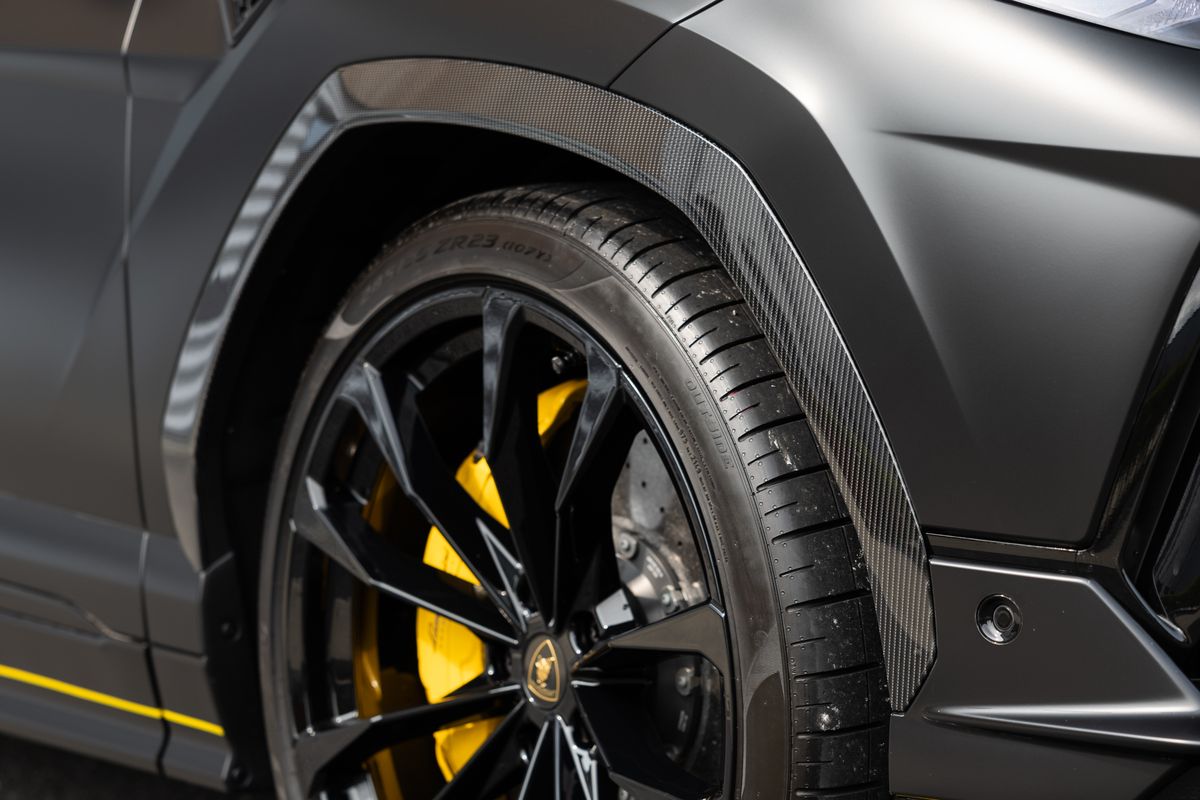 2023 Lamborghini Urus S