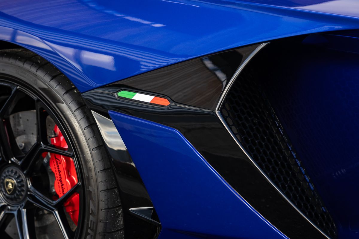 2019 Lamborghini Aventador SVJ 770-4