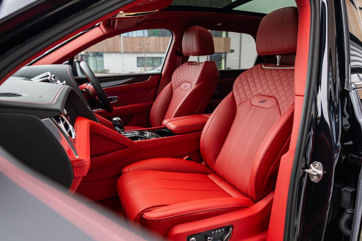 2023 Bentley Bentayga V8 S