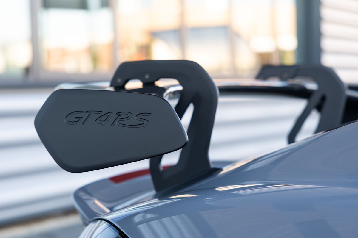 2023 Porsche 718 Cayman GT4 RS Weissach