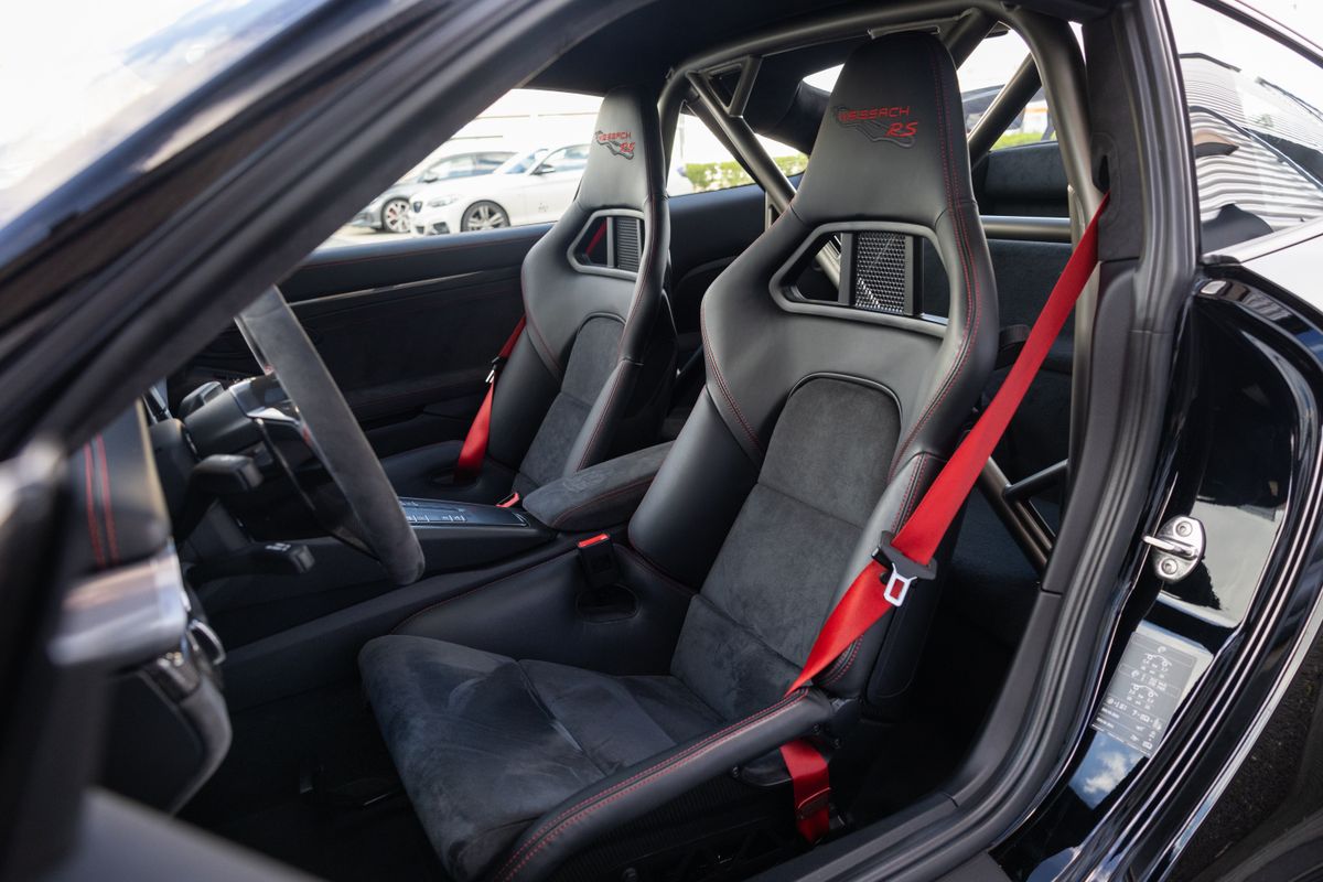 2018 Porsche 911 (991.2) GT2 RS Weissach