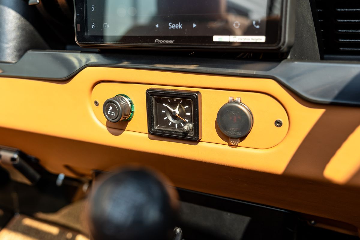 1988 Land Rover Defender 110 Double Cab Pick-Up
