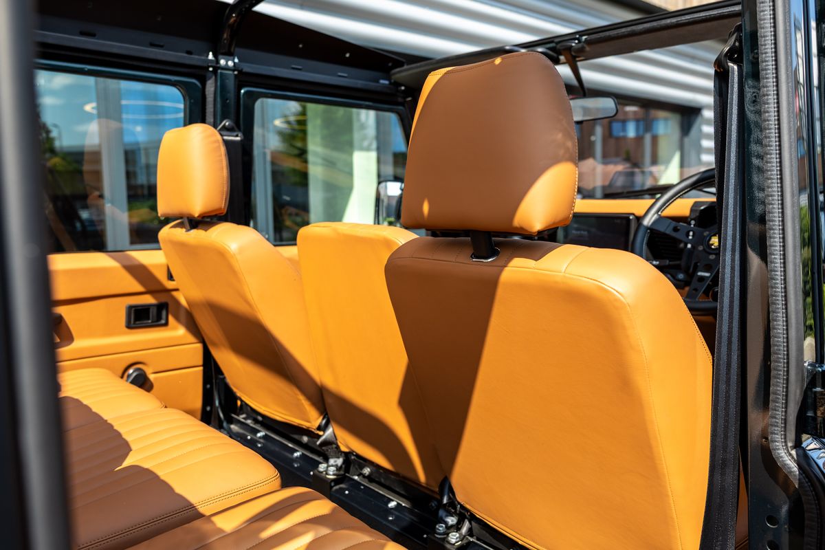 1988 Land Rover Defender 110 Double Cab Pick-Up