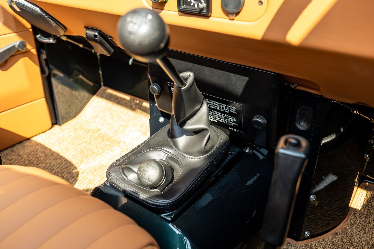 1988 Land Rover Defender 110 Double Cab Pick-Up