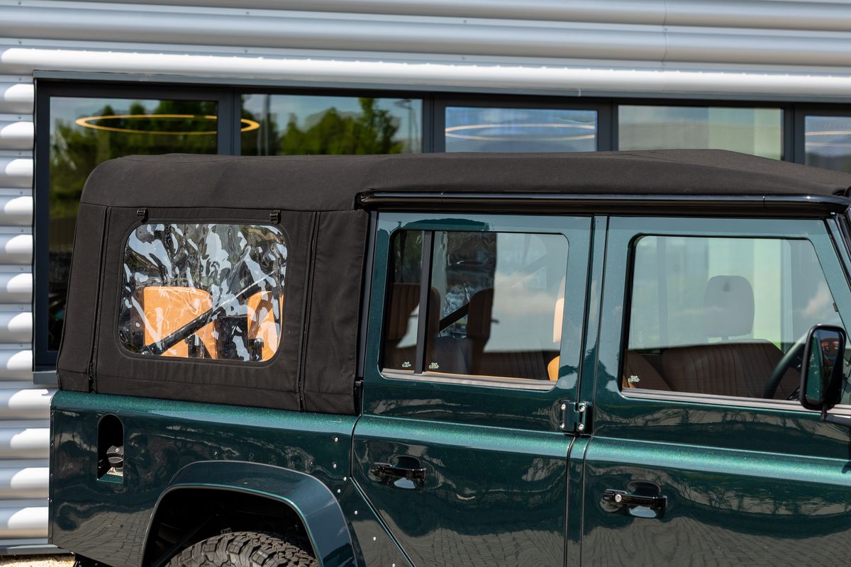1988 Land Rover Defender 110 Double Cab Pick-Up