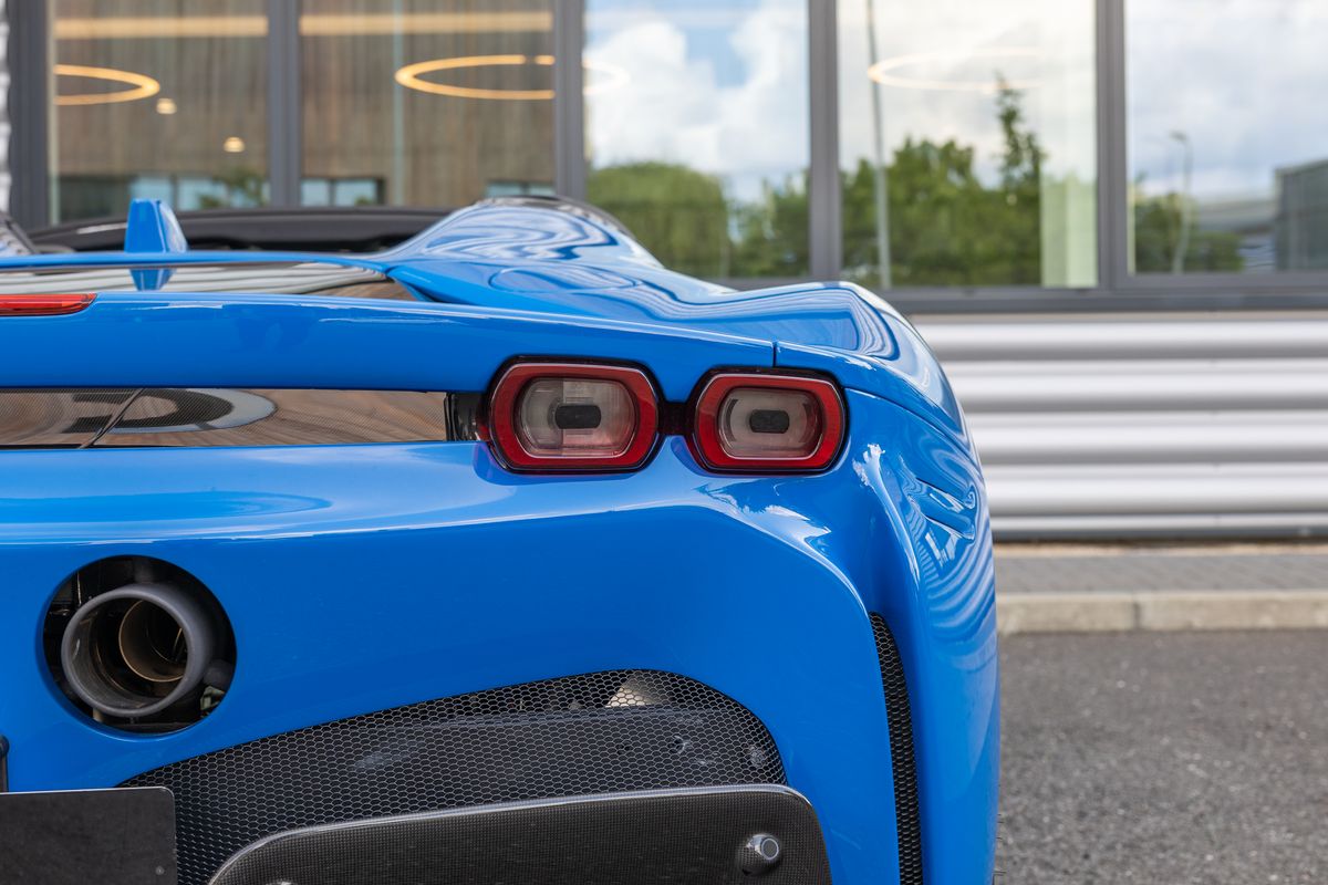 2023 Ferrari SF90 Spider