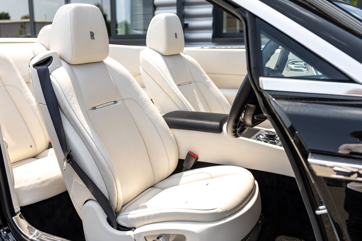 2019 Rolls-Royce Dawn