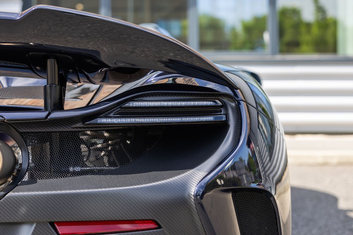 2016 McLaren 675LT Spider