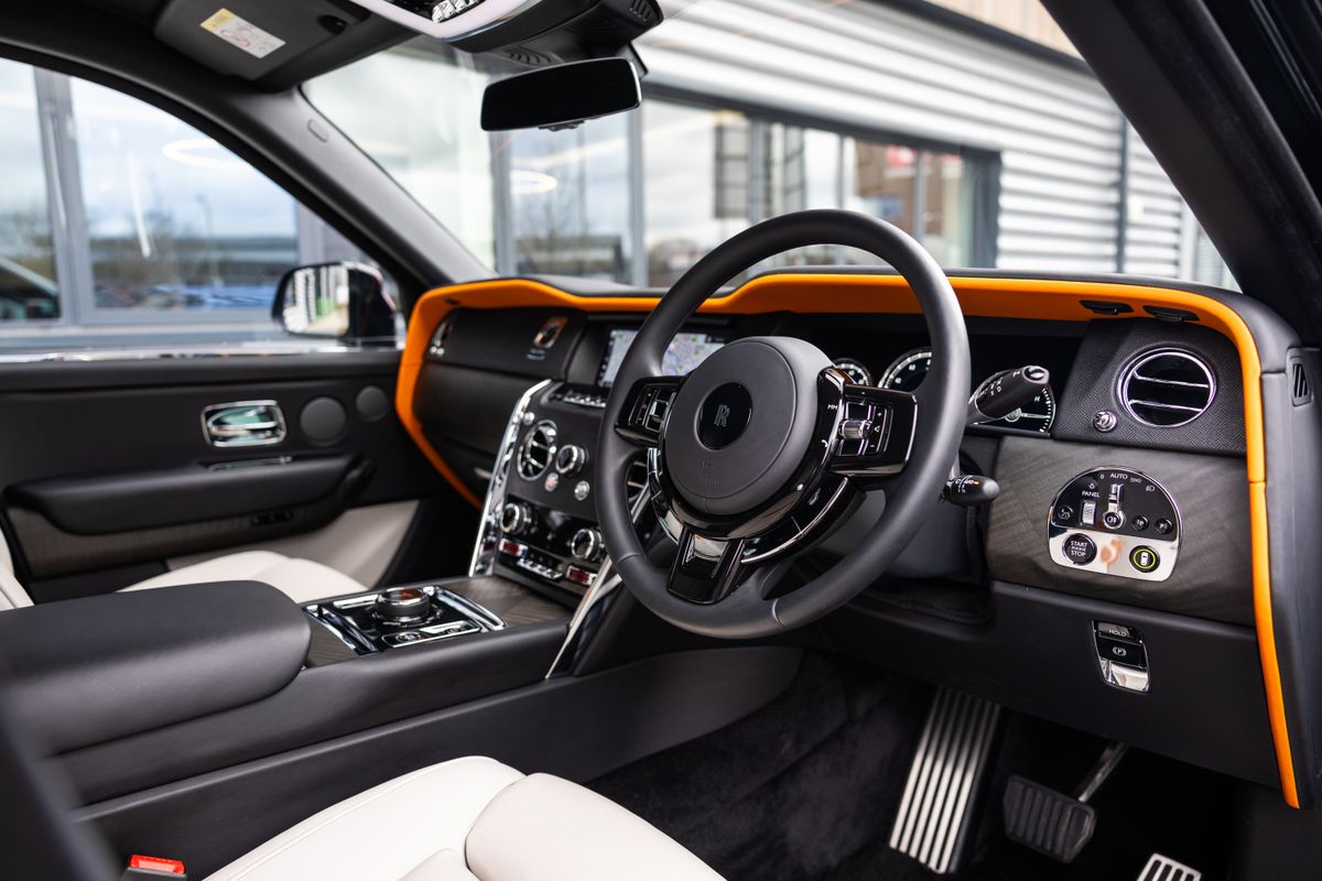 2021 Rolls-Royce Cullinan Urban Widetrack