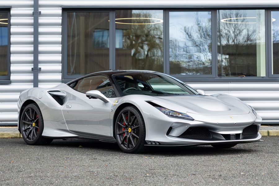 Ferrari F8 Tributo