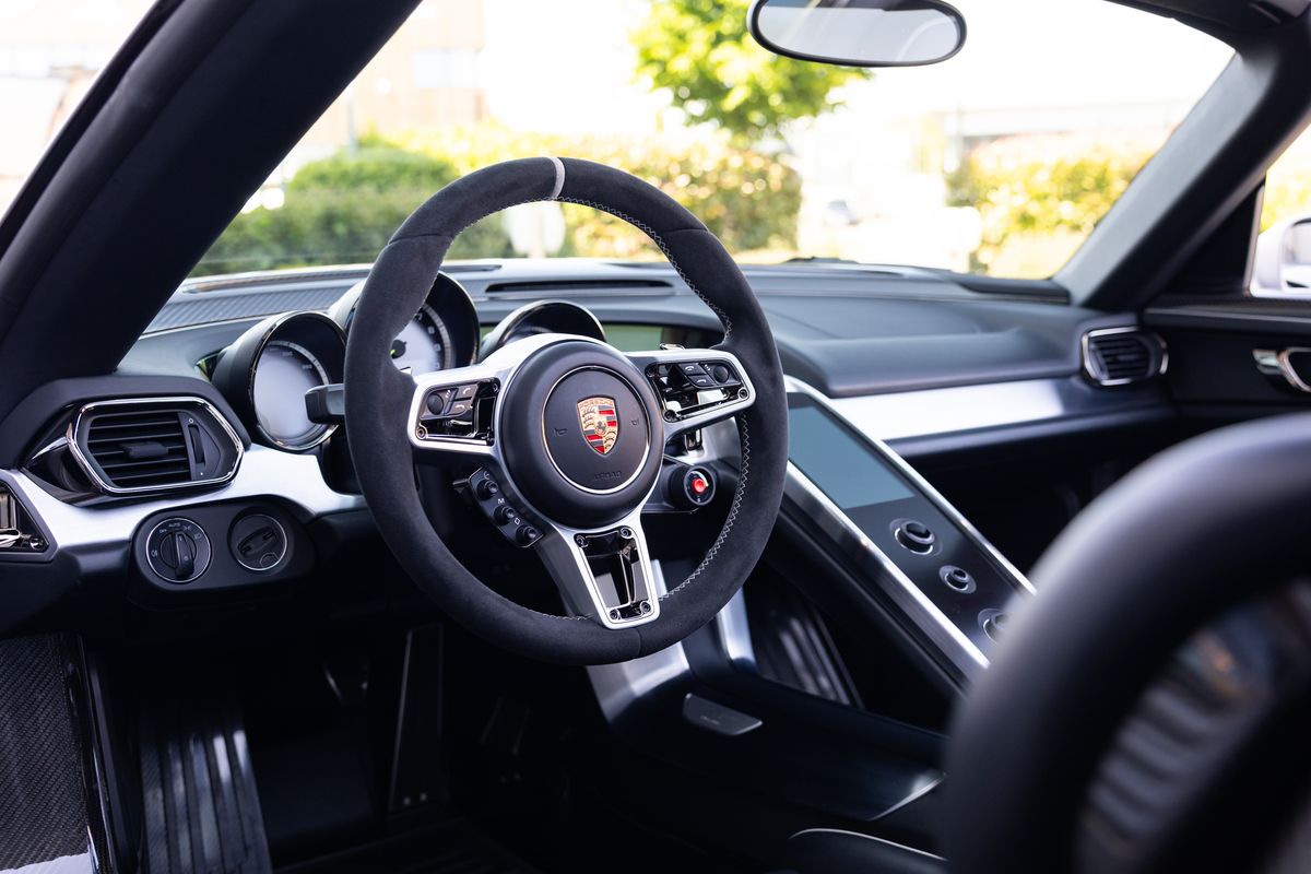 2017 Porsche 918 Spyder