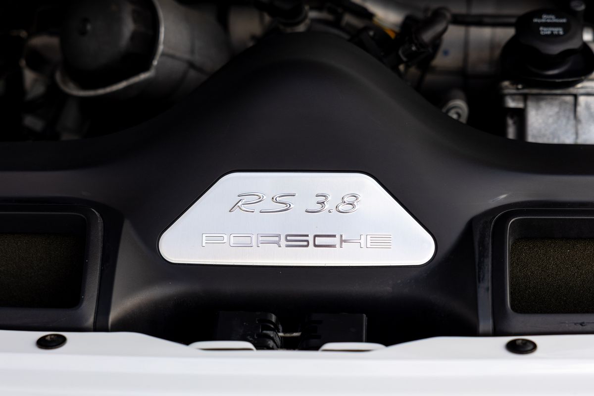 2010 Porsche 911 (997.2) GT3 RS