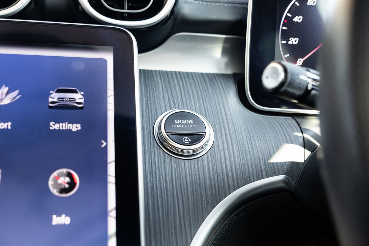 2023 Mercedes-Benz C-Class C300h MHEV AMG Line Premium Plus