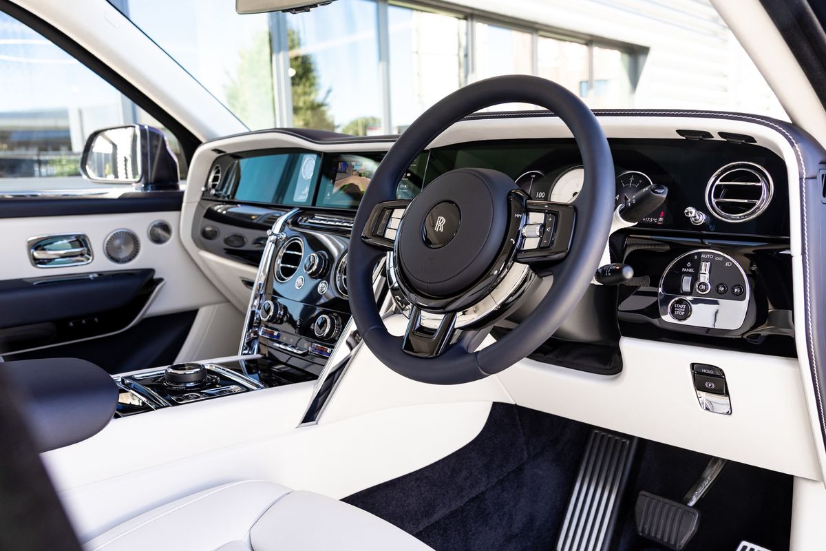 2025 Rolls-Royce Cullinan Series II