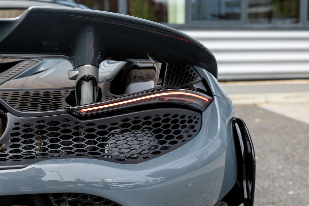 2021 McLaren 765LT