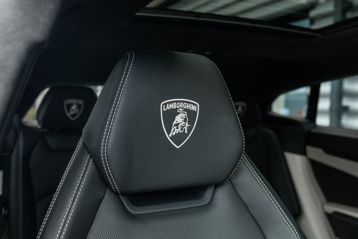 2021 Lamborghini Urus