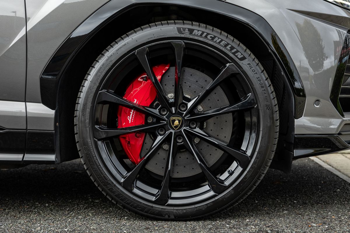 2021 Lamborghini Urus