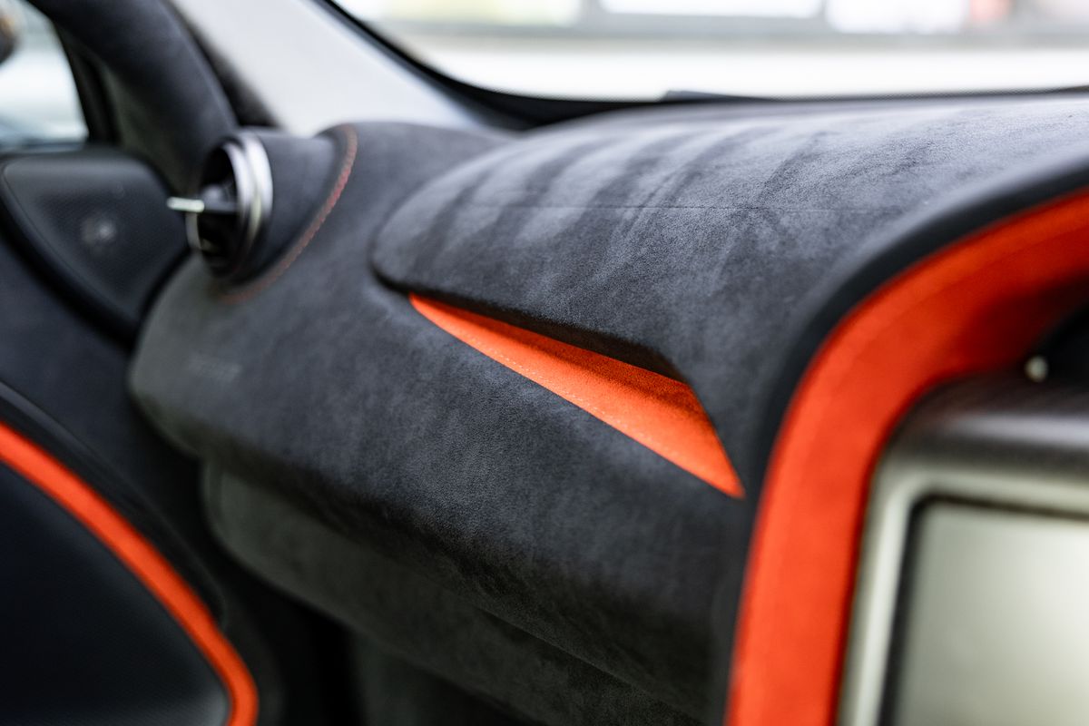 2020 McLaren 765LT
