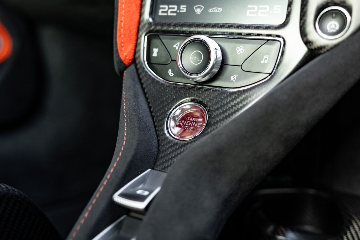 2020 McLaren 765LT