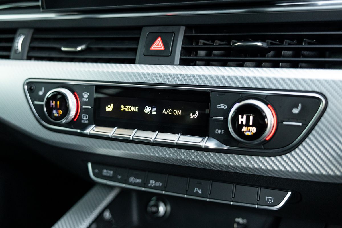 2020 Audi RS4 Avant
