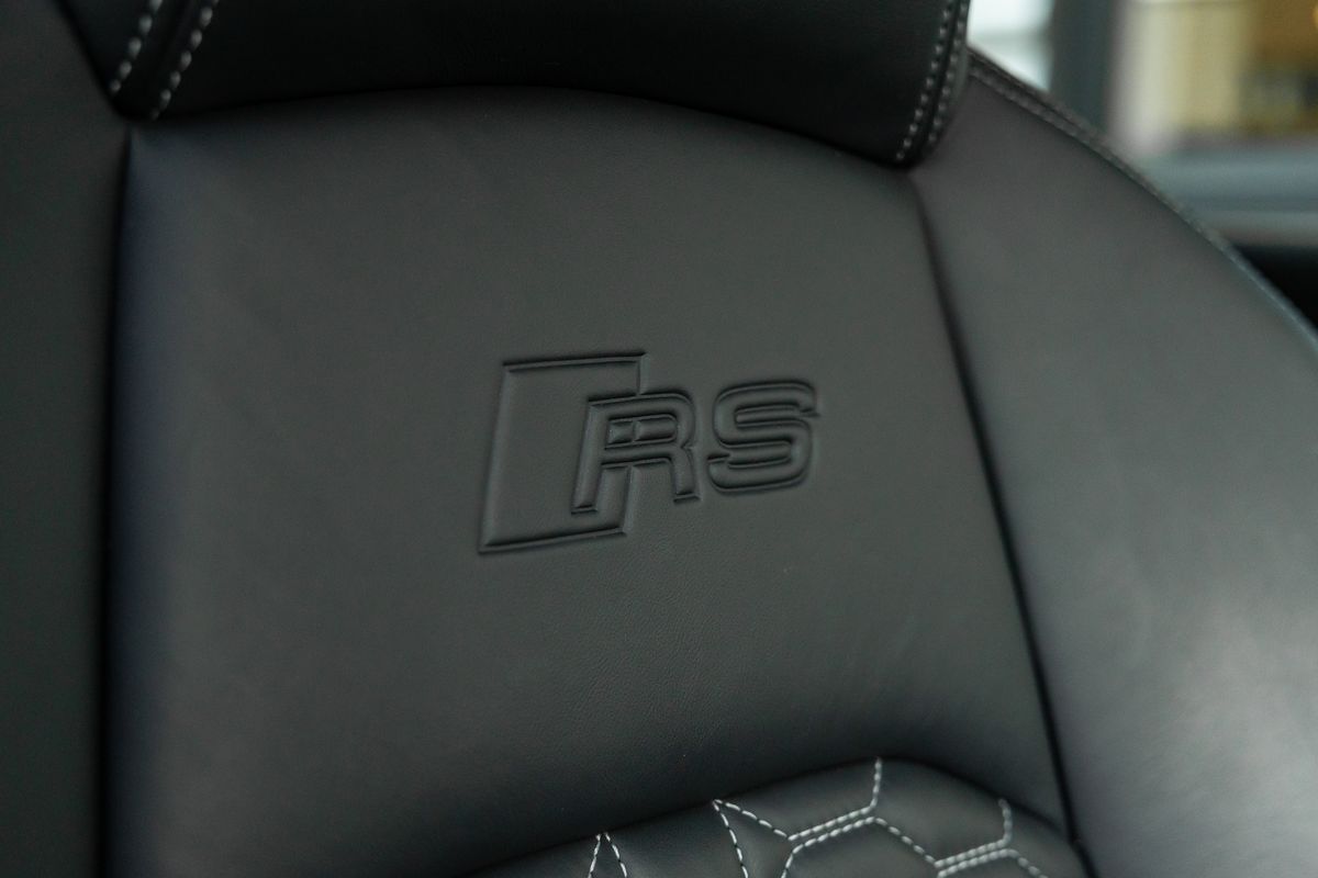 2020 Audi RS4 Avant