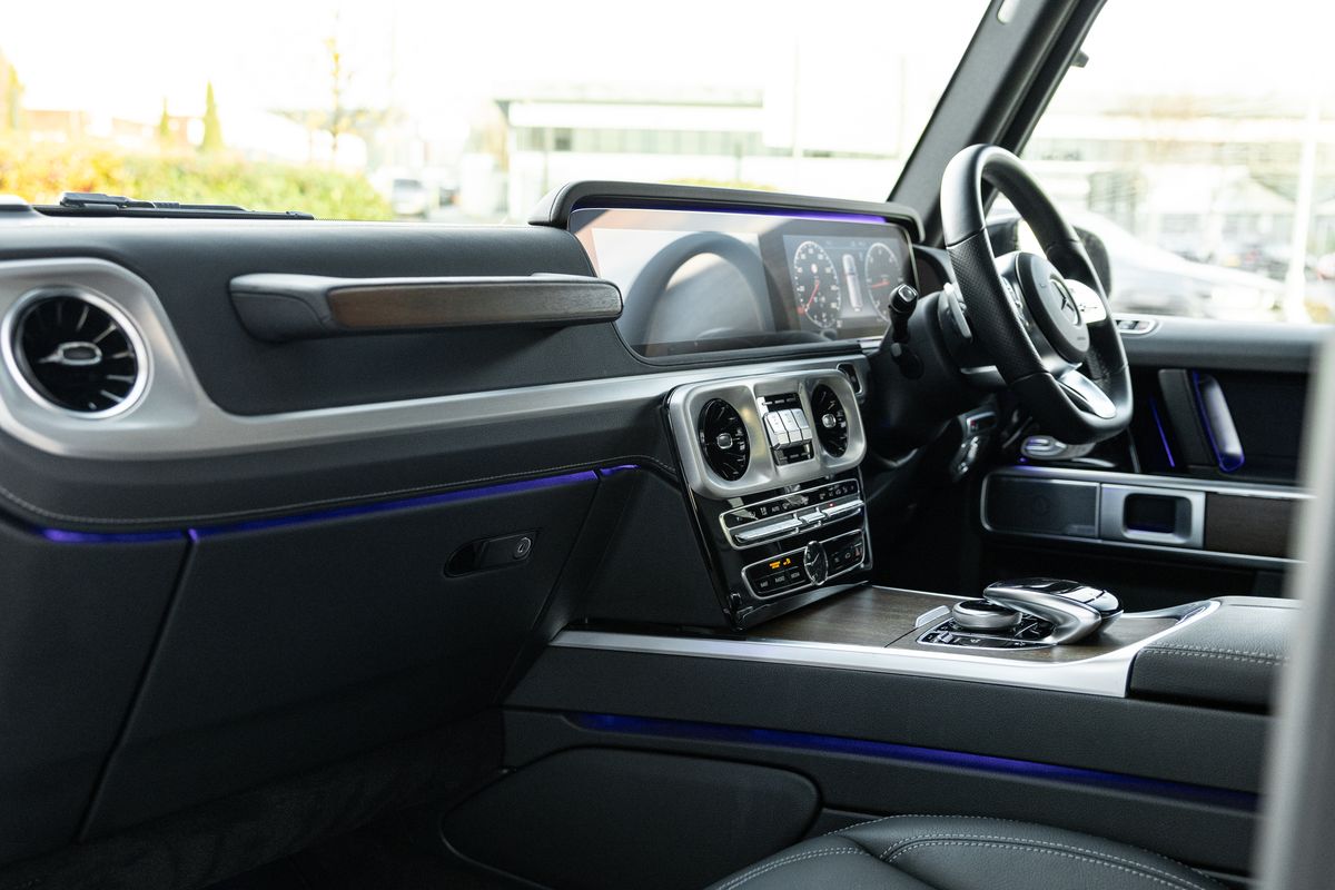2019 Mercedes-Benz G350d AMG Line