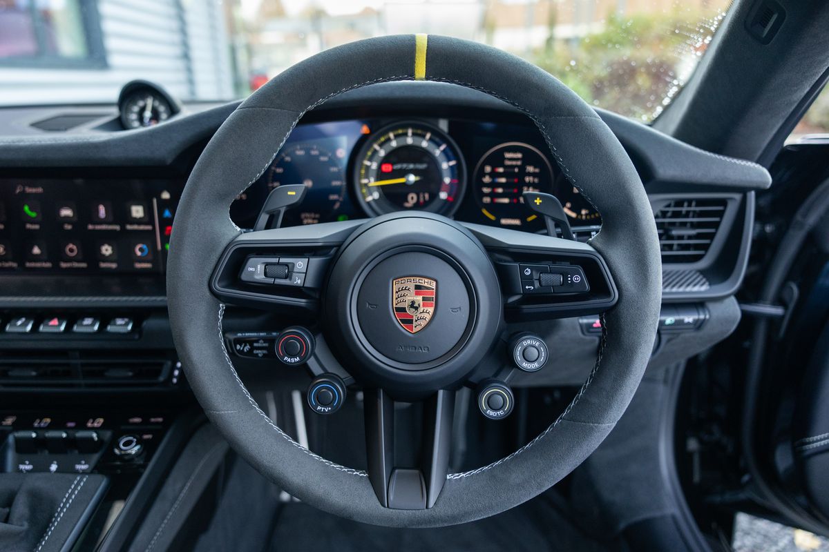 2025 Porsche 911 (992.1) GT3 RS Weissach