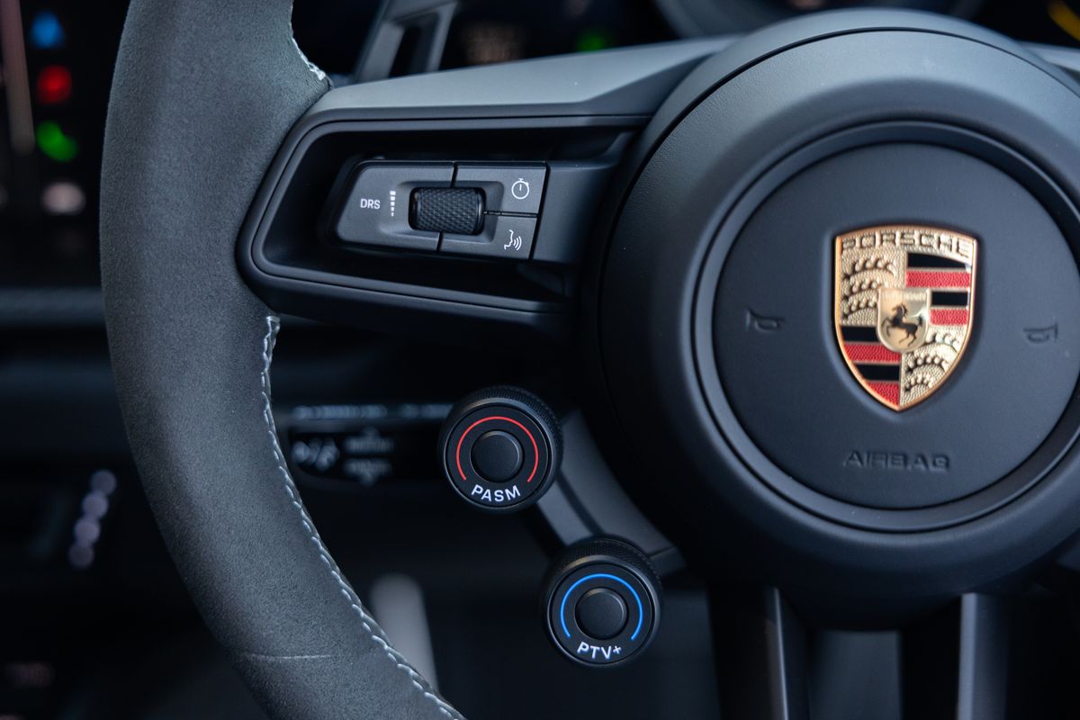 2025 Porsche 911 (992.1) GT3 RS Weissach