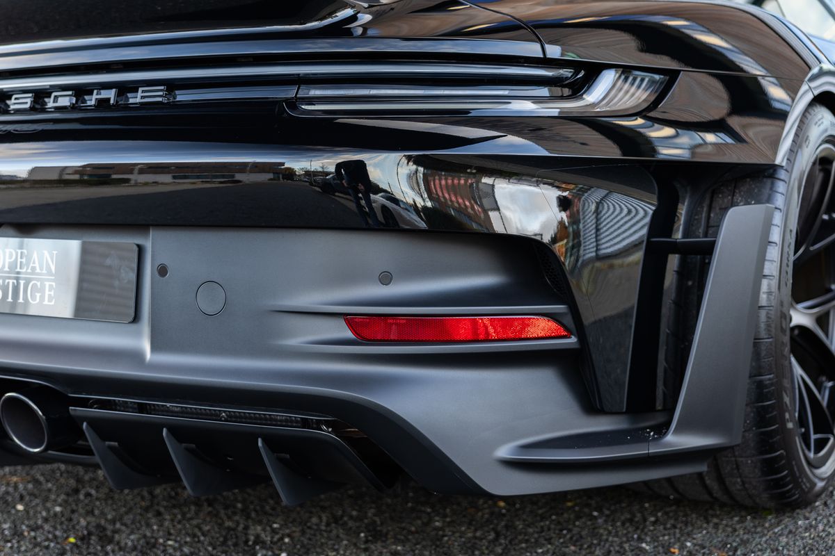 2025 Porsche 911 (992.1) GT3 RS Weissach