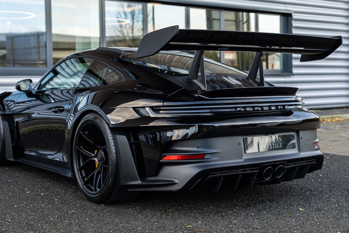 2025 Porsche 911 (992.1) GT3 RS Weissach