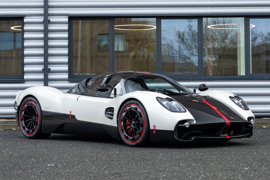 Pagani Utopia