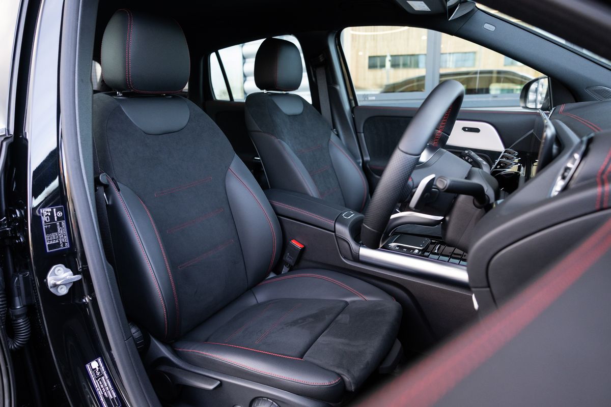 2022 Mercedes-Benz EQA 250+ AMG Line