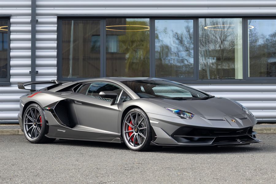 Lamborghini Aventador SVJ