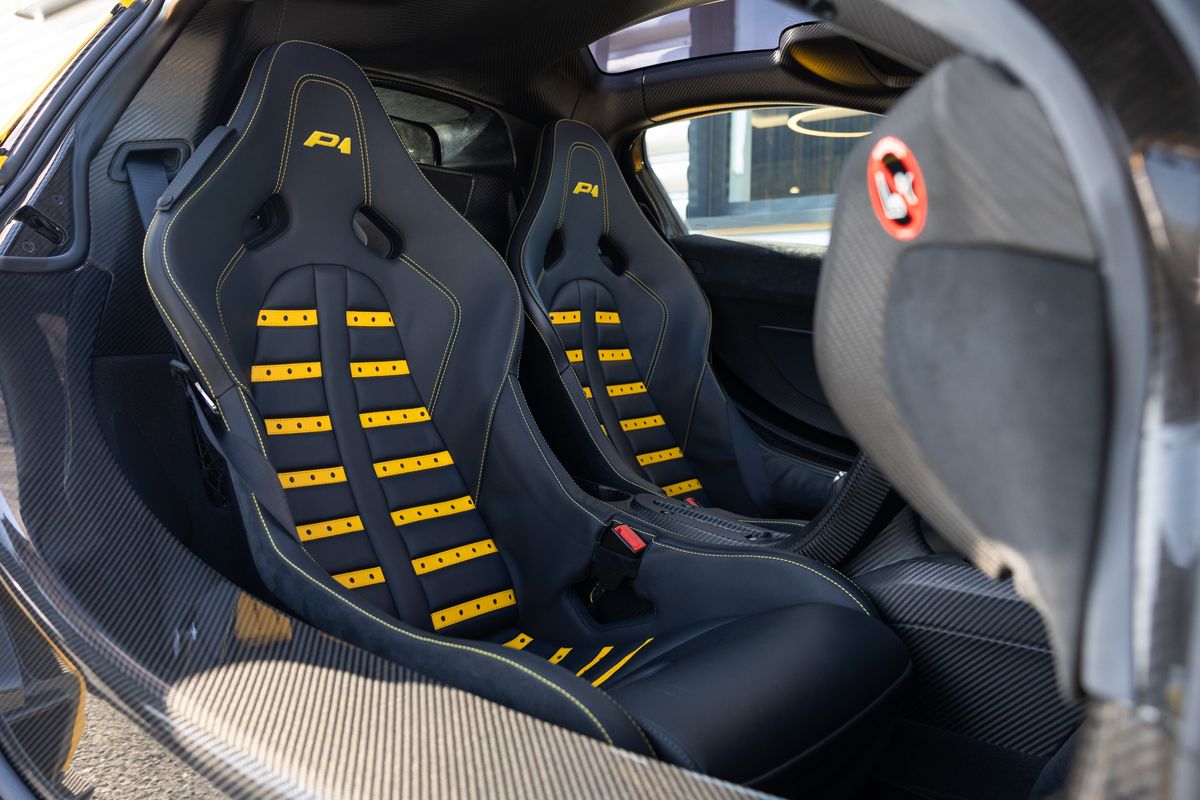 2015 McLaren P1