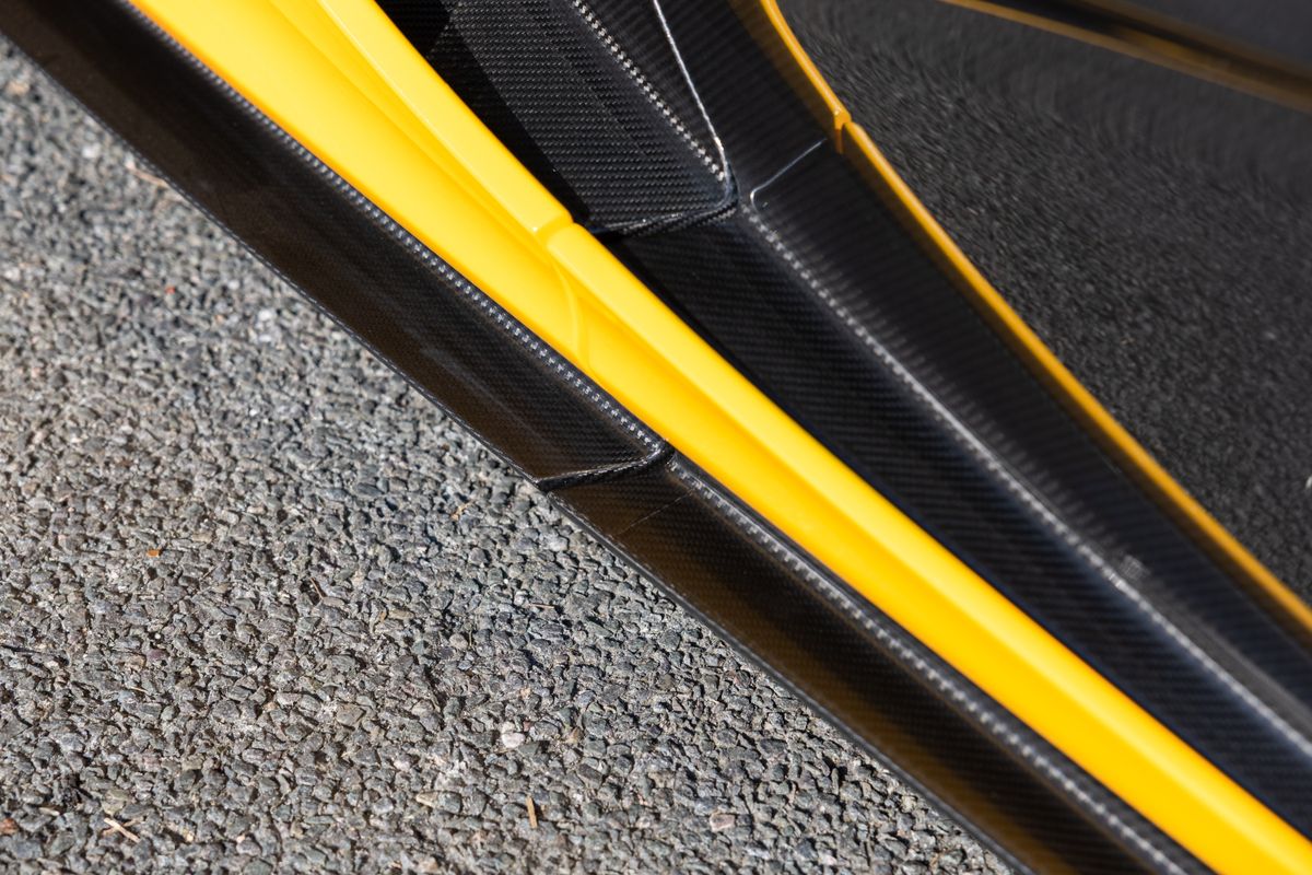 2015 McLaren P1