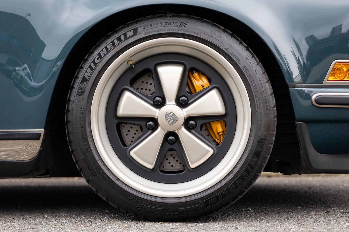 1992 Porsche 911 (964) Reimagined By Singer "Classic Study"