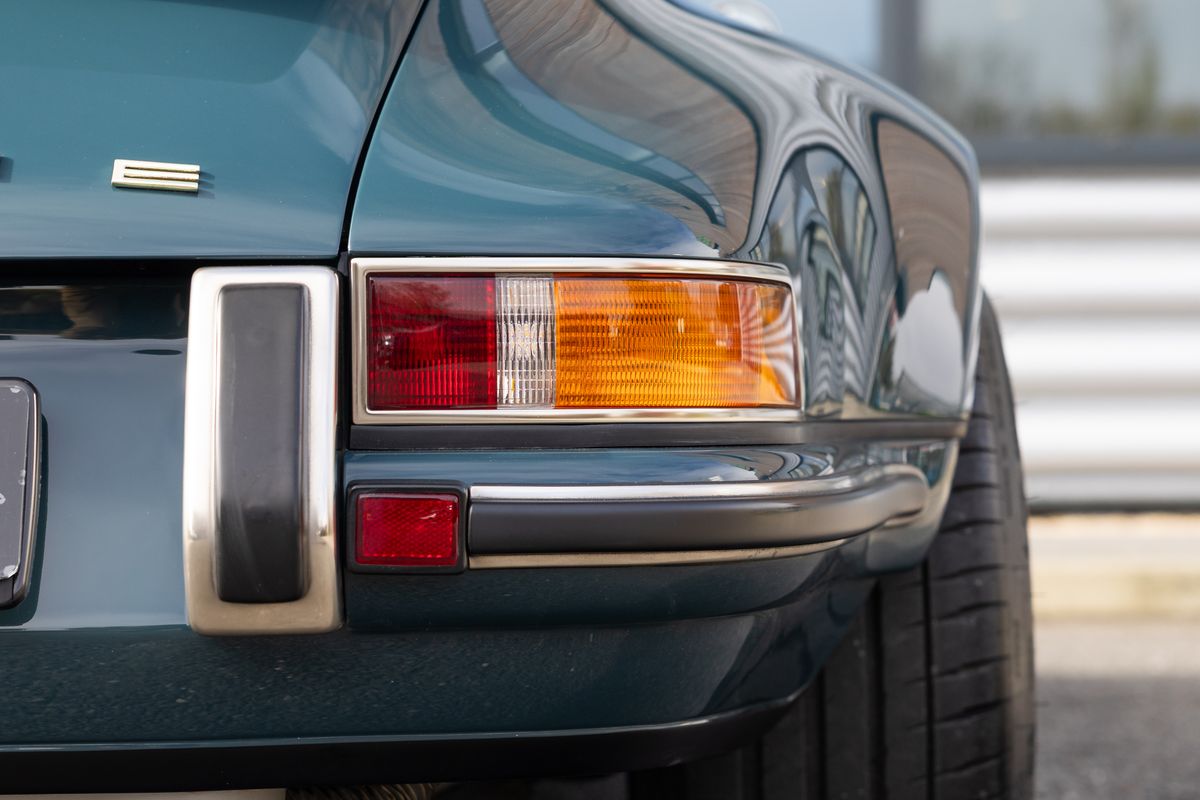 1992 Porsche 911 (964) Reimagined By Singer "Classic Study"