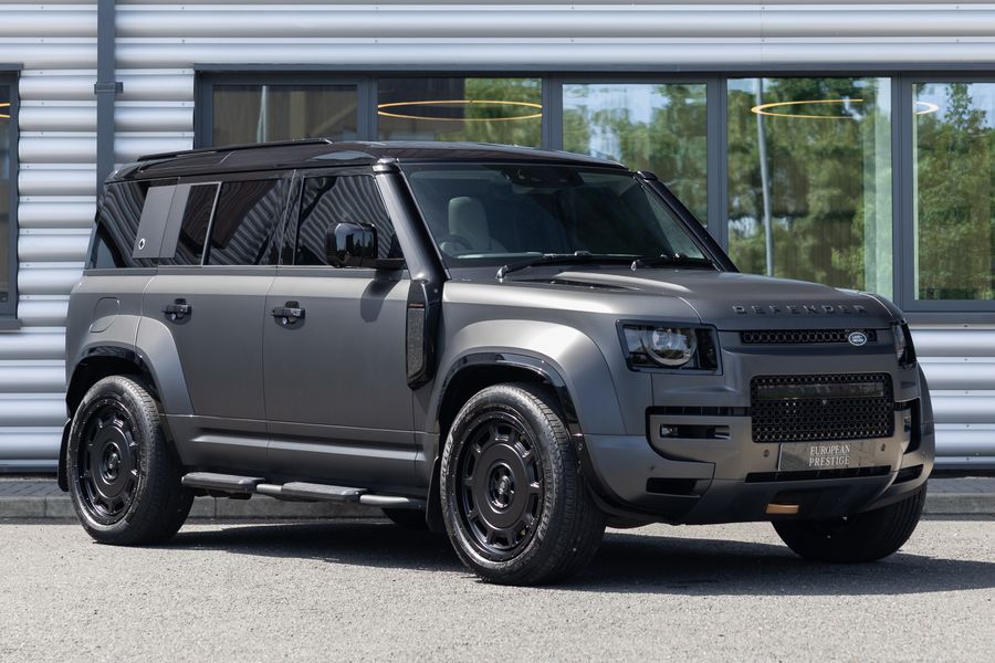 Land Rover Defender 110 OCTA Edition One