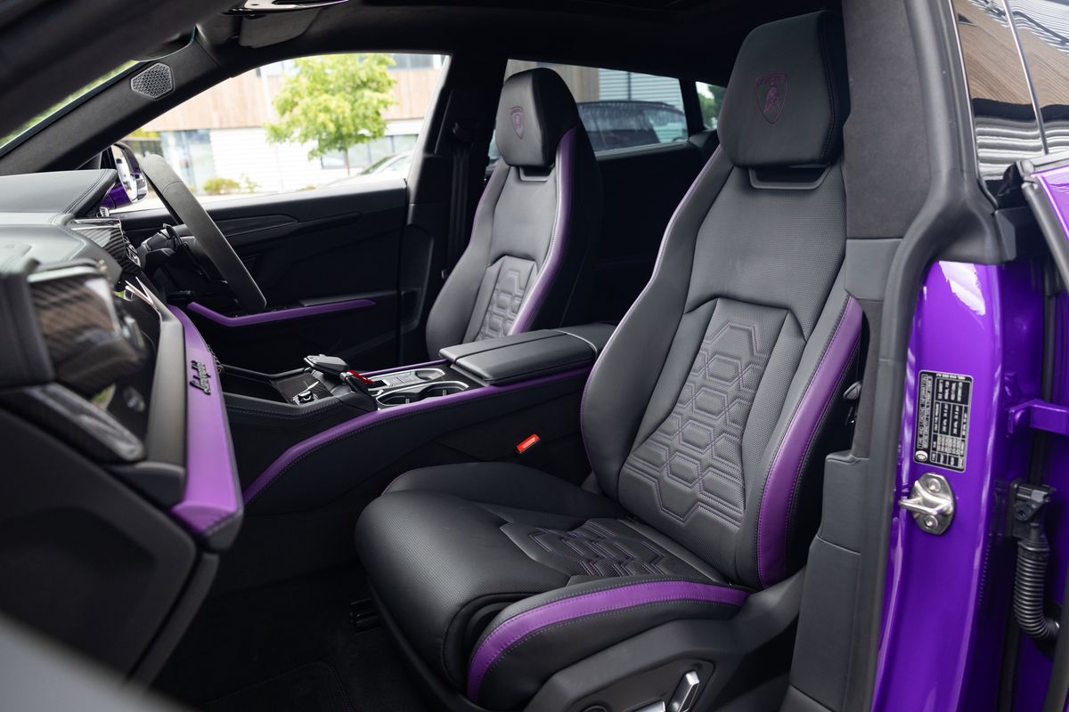2025 Lamborghini Urus SE