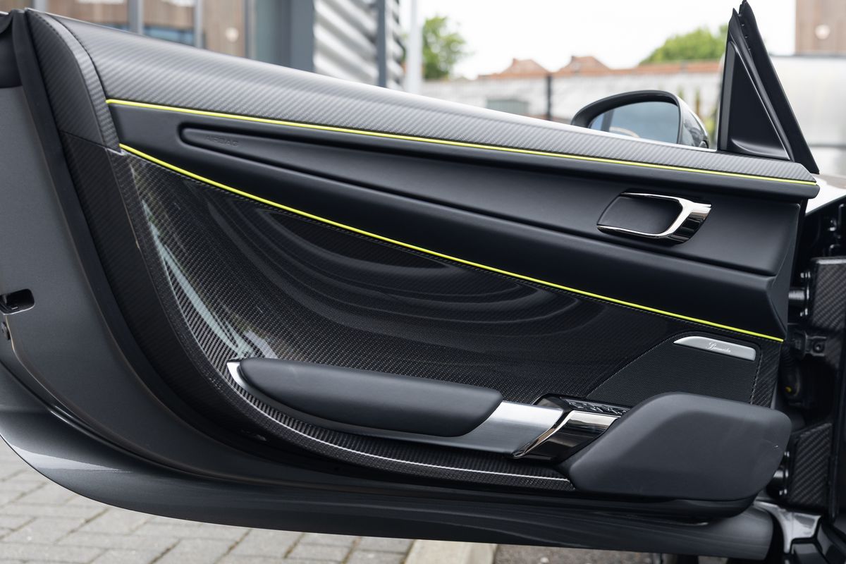 2015 Porsche 918 Spyder