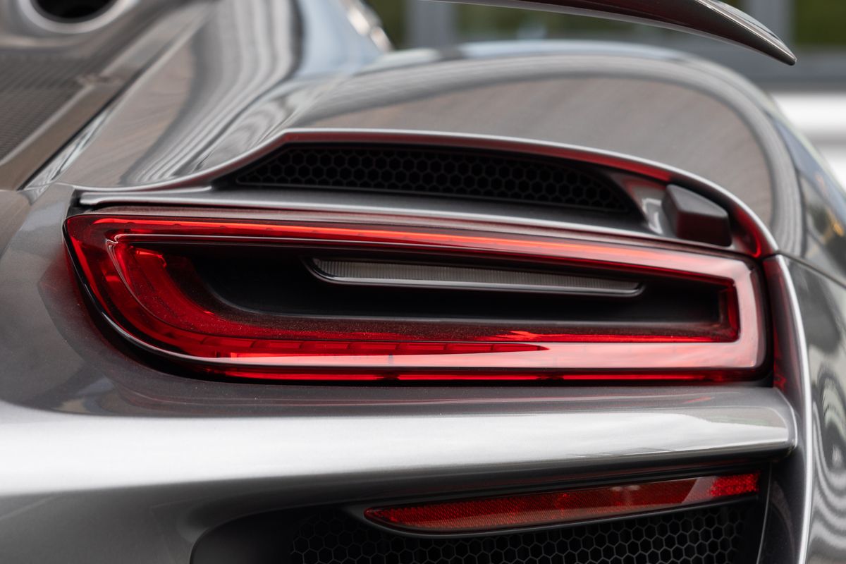 2015 Porsche 918 Spyder