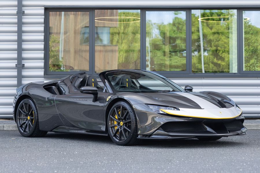 Ferrari SF90 Spider Assetto Fiorano