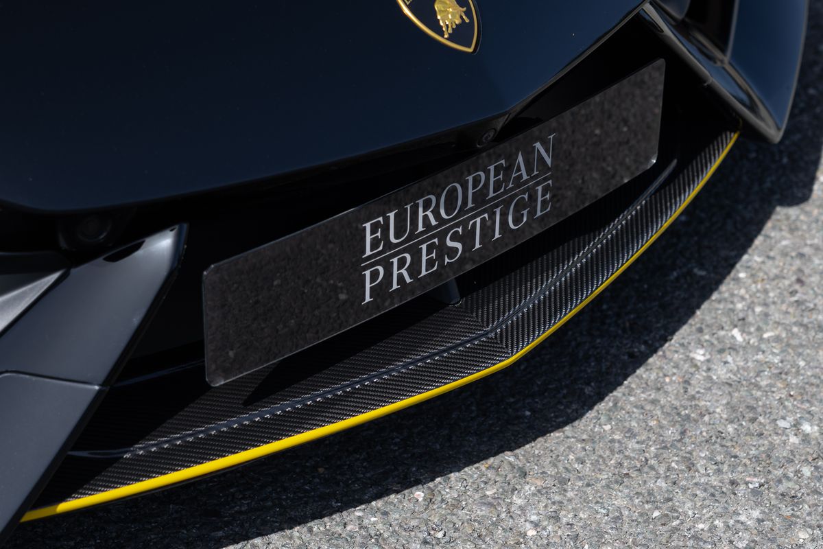 2025 Lamborghini Revuelto