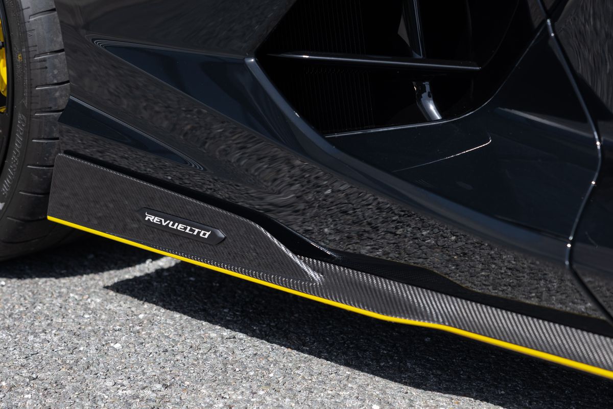 2025 Lamborghini Revuelto